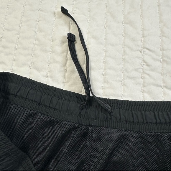 Champion Vintage Boys Black Sweatpants with White Stripes and Pockets - Picture 10 of 16